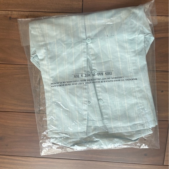 Urban Outfitters Party Girl Cotton-Blend Button Down Sleeveless Top Size S - Picture 7 of 7